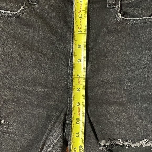 AMERICAN Eagle Next Level Stretch Distressed Ripped Goth Black Jeans 10 Short - Picture 13 of 16